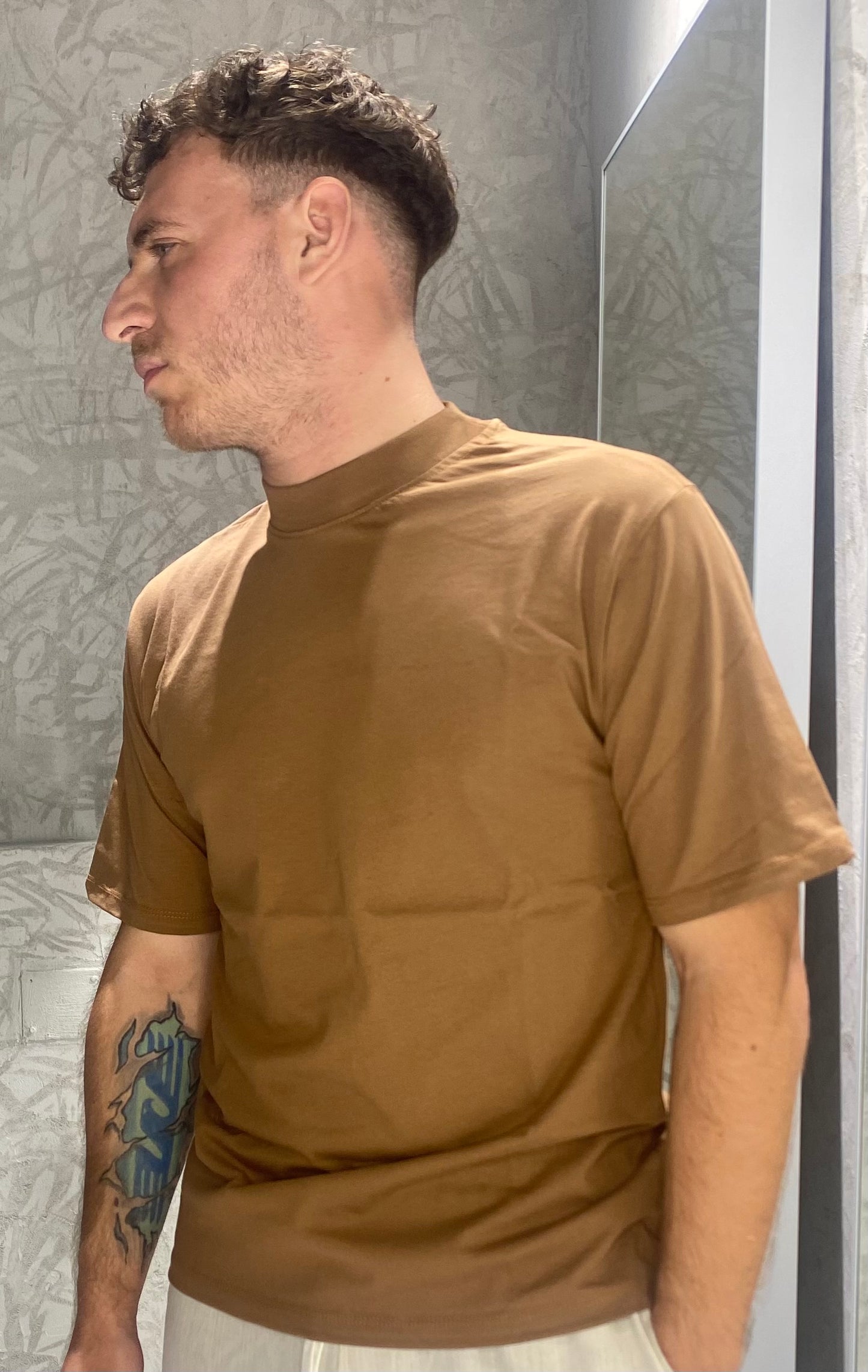 108 T-Shirt collo alto